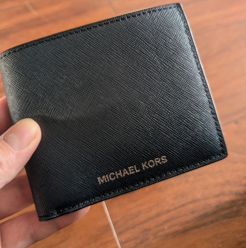 NWT Michael Kors Men Wallet with Coin Pouch